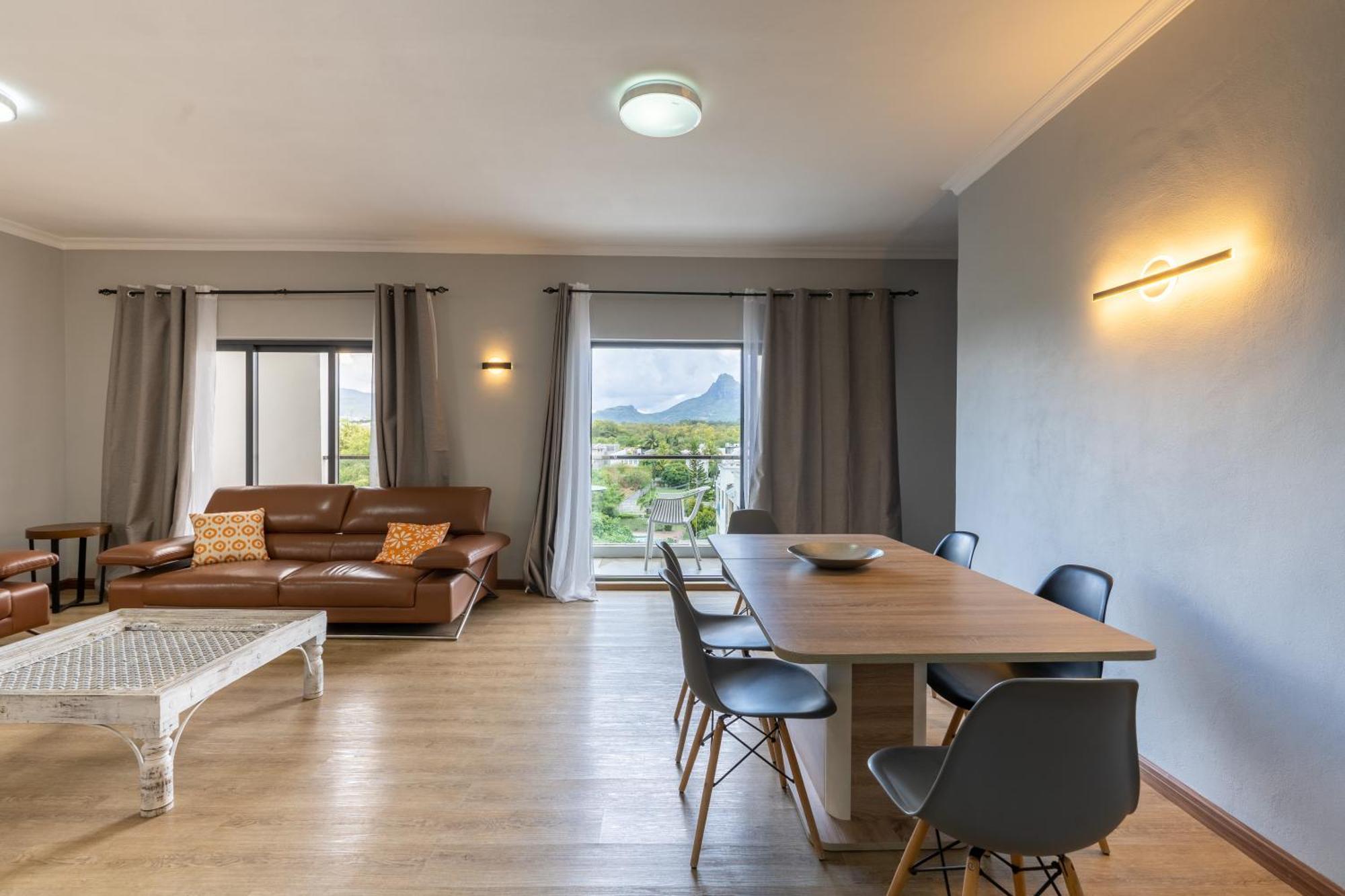 Shanti Haveli Beachfront Apartments Flic-en-Flacq Extérieur photo